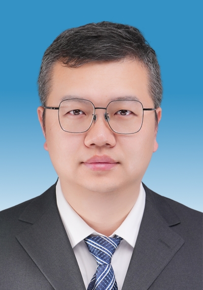 方小勇 湖南开放大学党委副书记